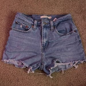 LEVIS high waisted jean shorts